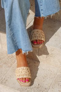 The Lindsey Raffia Woven Slide Sandal - Natural