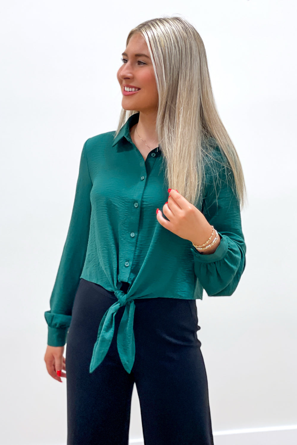 In the Moment Collared Crop Top - Hunter Green | Makk Fashions