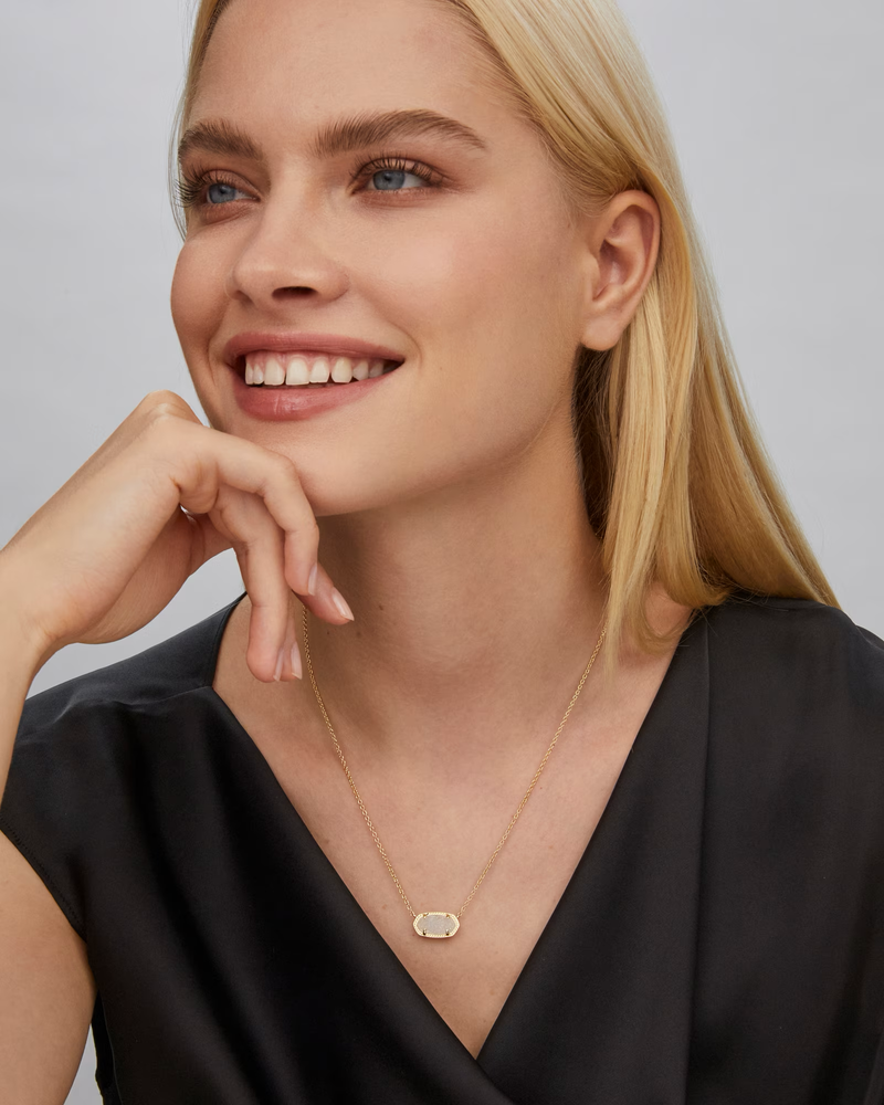 Kendra Scott: Elisa Gold Statement Short Pendant Necklace - Iridescent Drusy