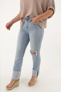 Sadie High Rise Straight-Wide Cuffed Jeans - Light Wash | Makk Fashions