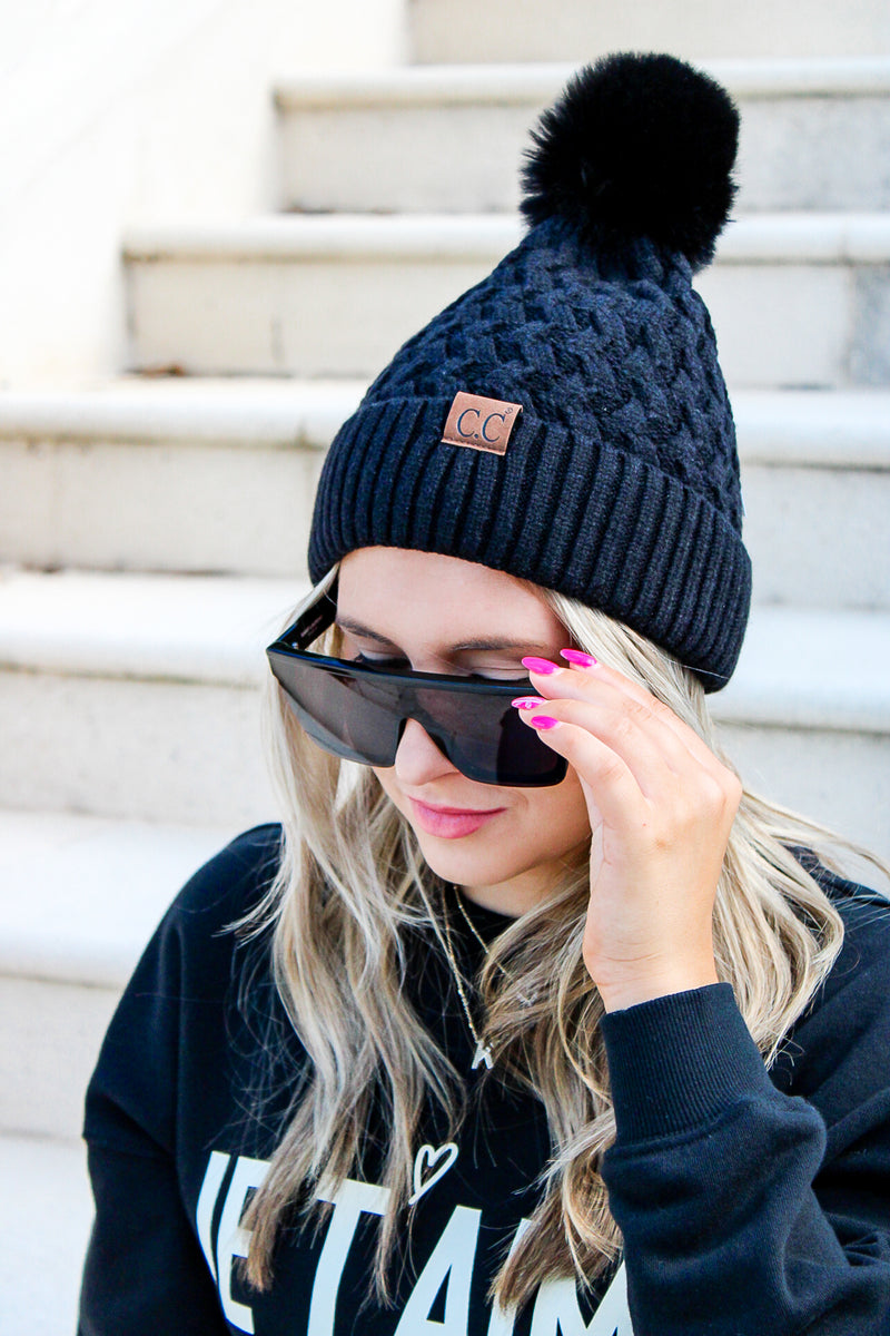 The Chloe Cable Knit Pom Beanie - Black | Makk Fashions