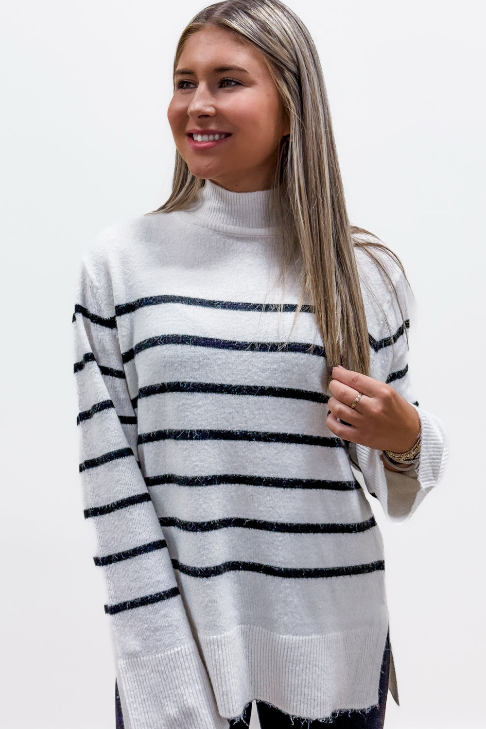 Z-Supply: Fin Stripe Sweater - Sea Salt | Makk Fashions