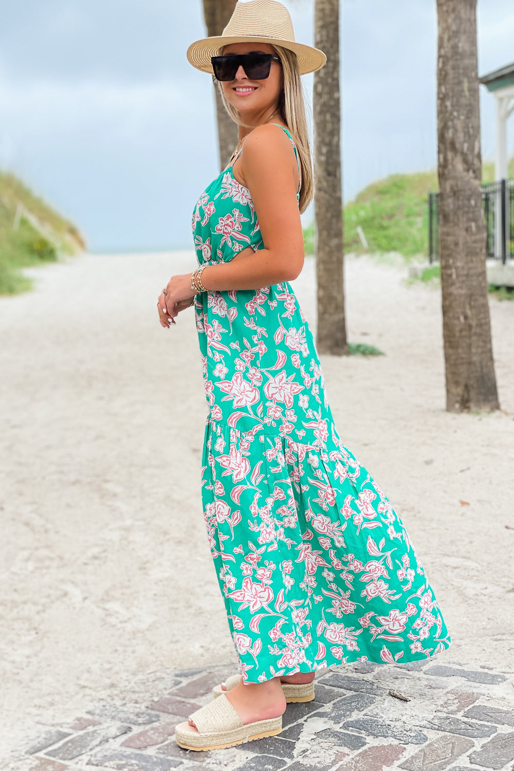 Z Supply: Dewi Pacific Floral Maxi Dress - Bermuda Green | Makk Fashions