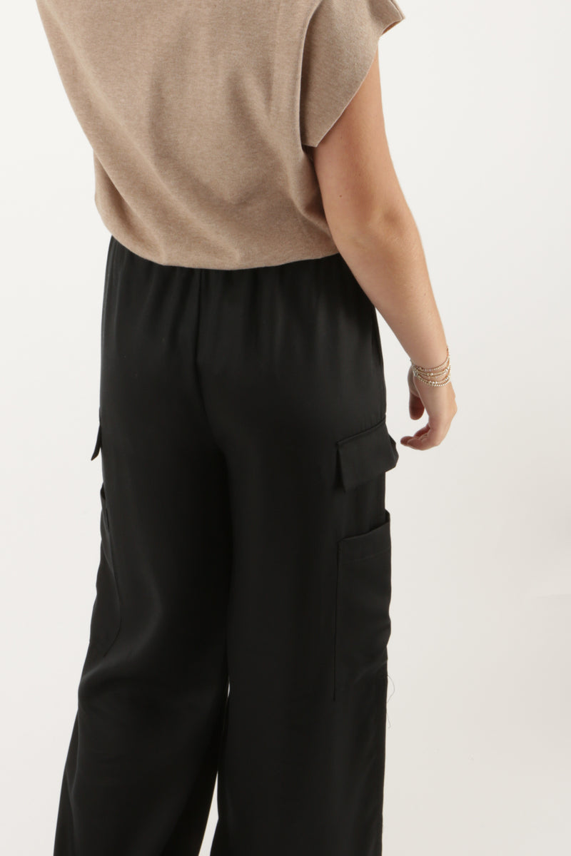 Z Supply: Renegade Wide Leg Cargo Pant - Black