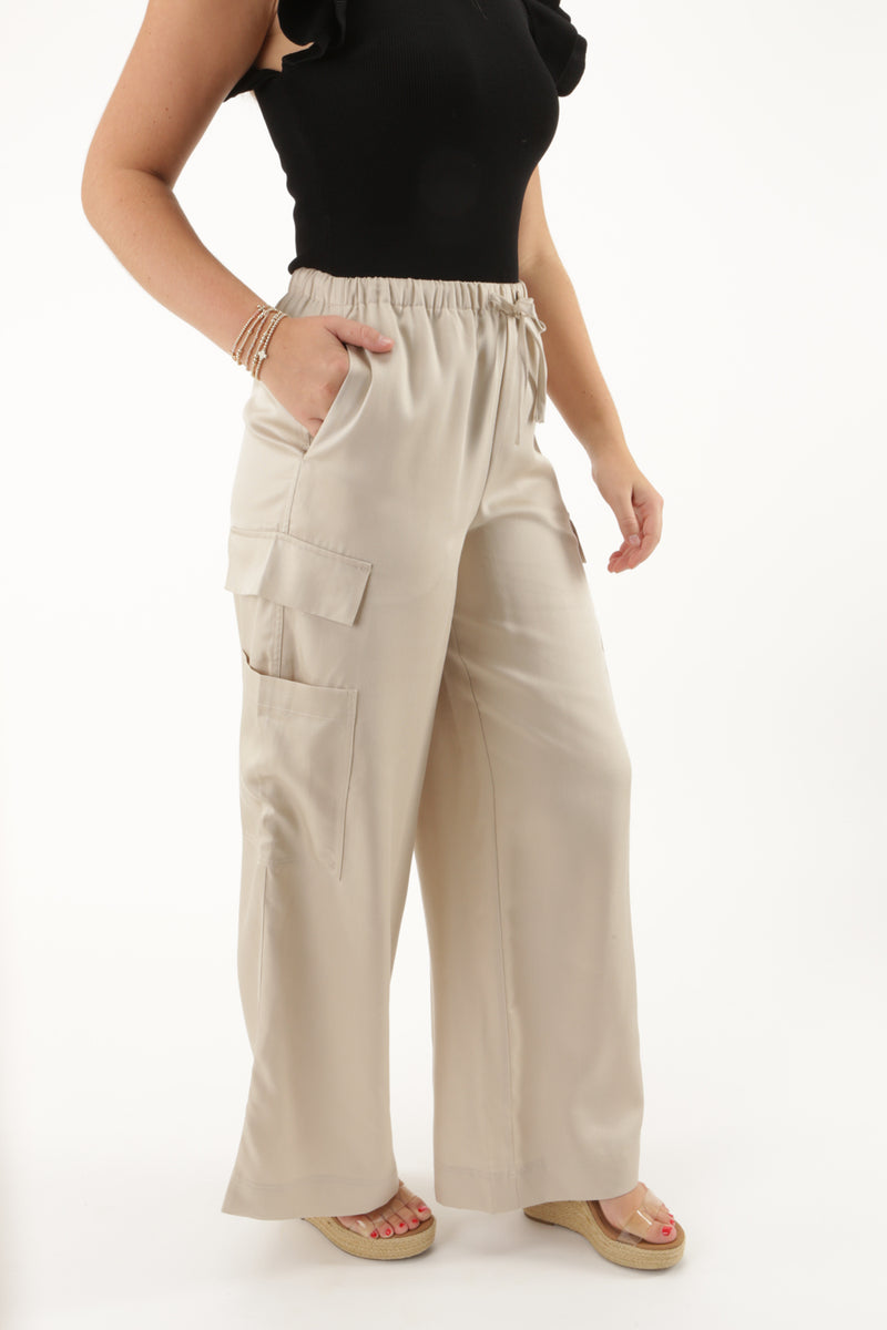 Z Supply: Renegade Wide Leg Cargo Pant - Fossil | Makk Fashions