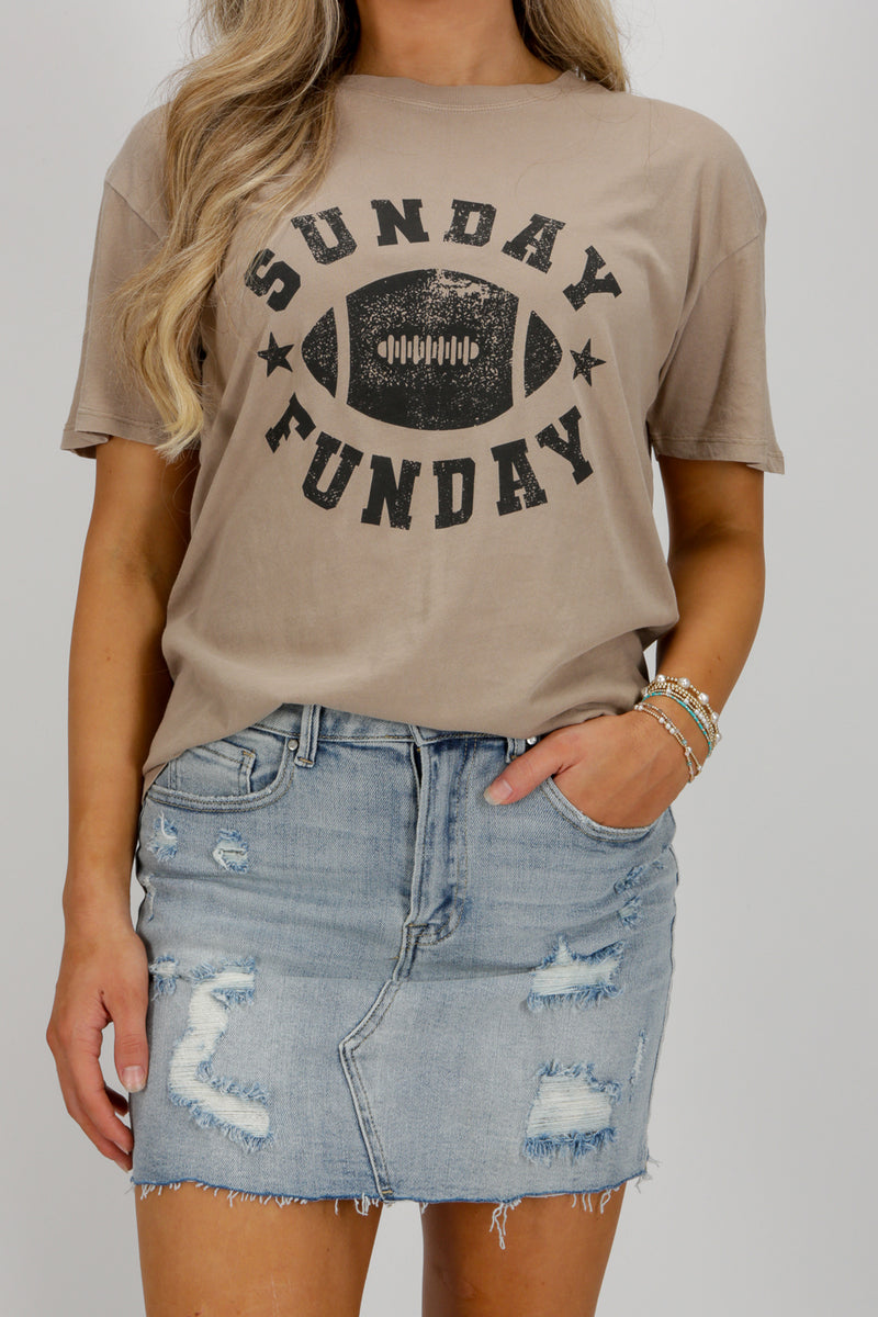 Z Supply: Sunday Funday Boyfriend Tee - Latte | Makk Fashions