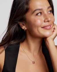 Kendra Scott: Present Short Pendant Necklace