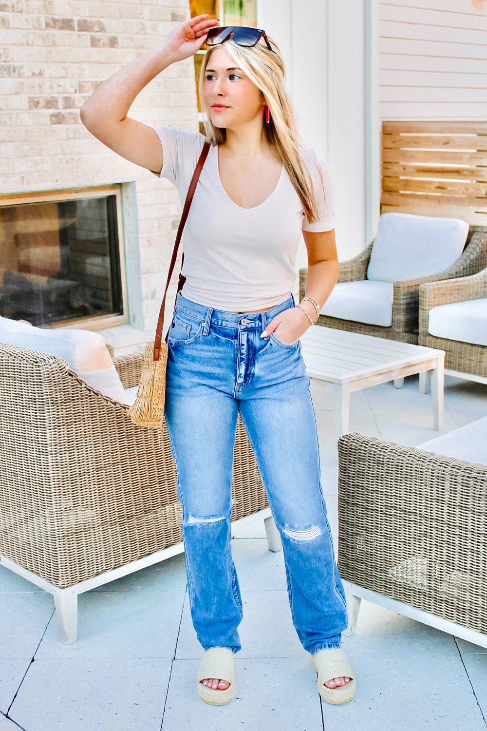 All Up to You Short Sleeve V-Neck Crop Top - Lt. Taupe | Makk Fashions