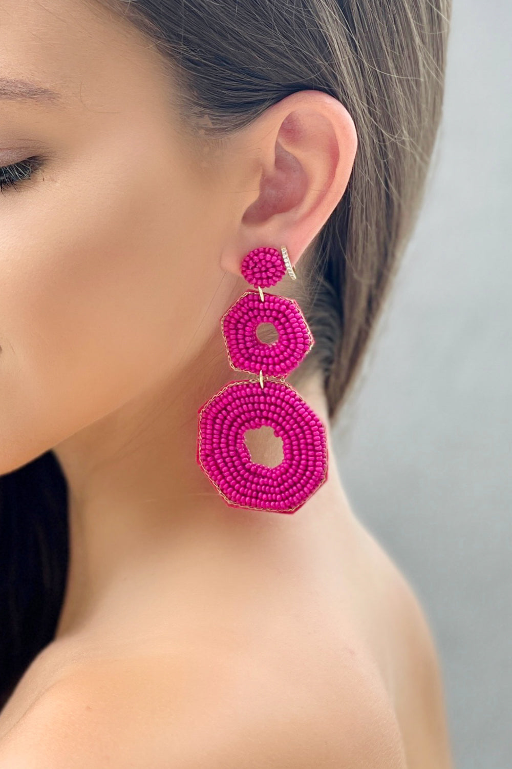 Bead Hexagon Link Earrings - Fuchsia