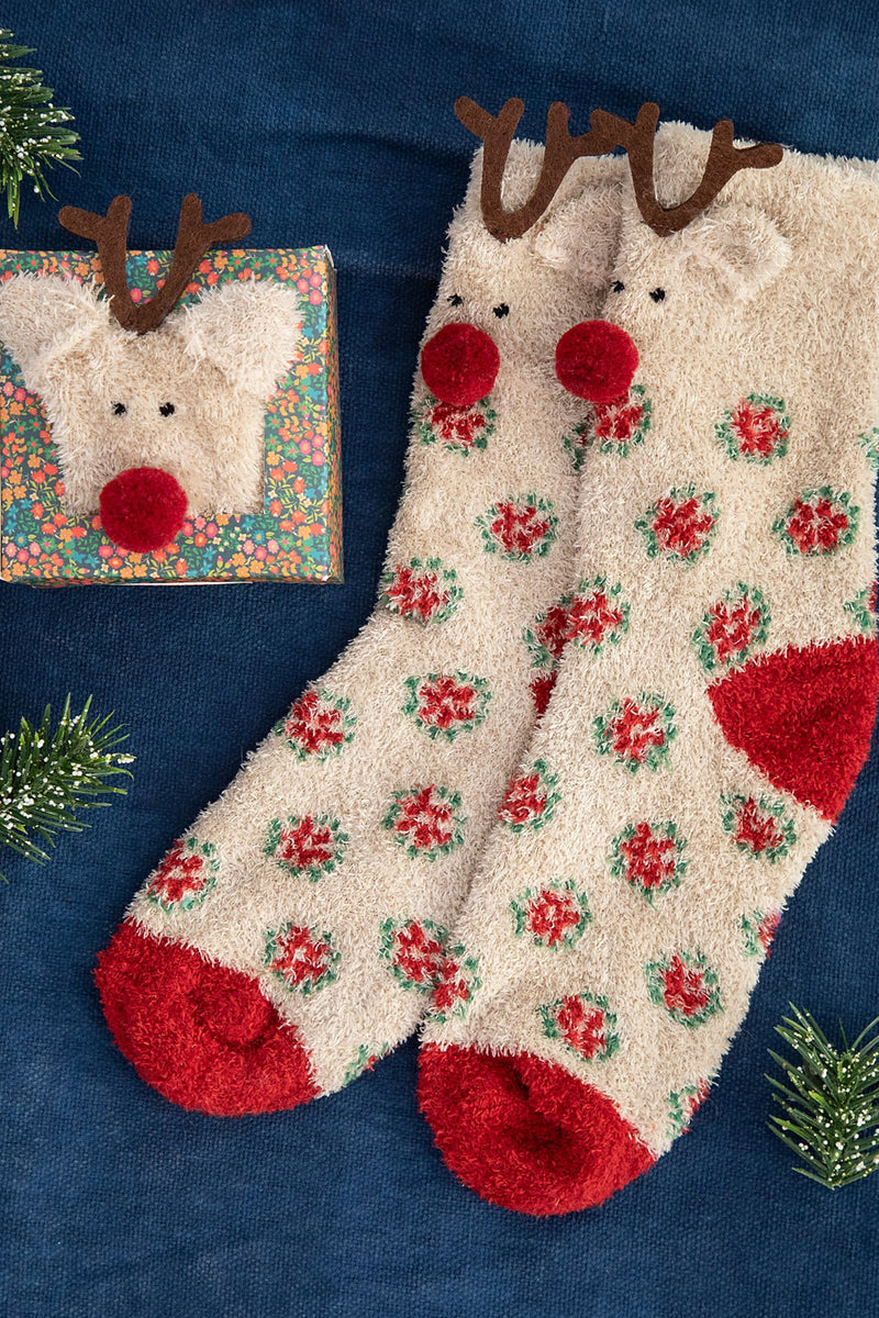 Natural Life: Cozy Reindeer Socks | Makk Fashions